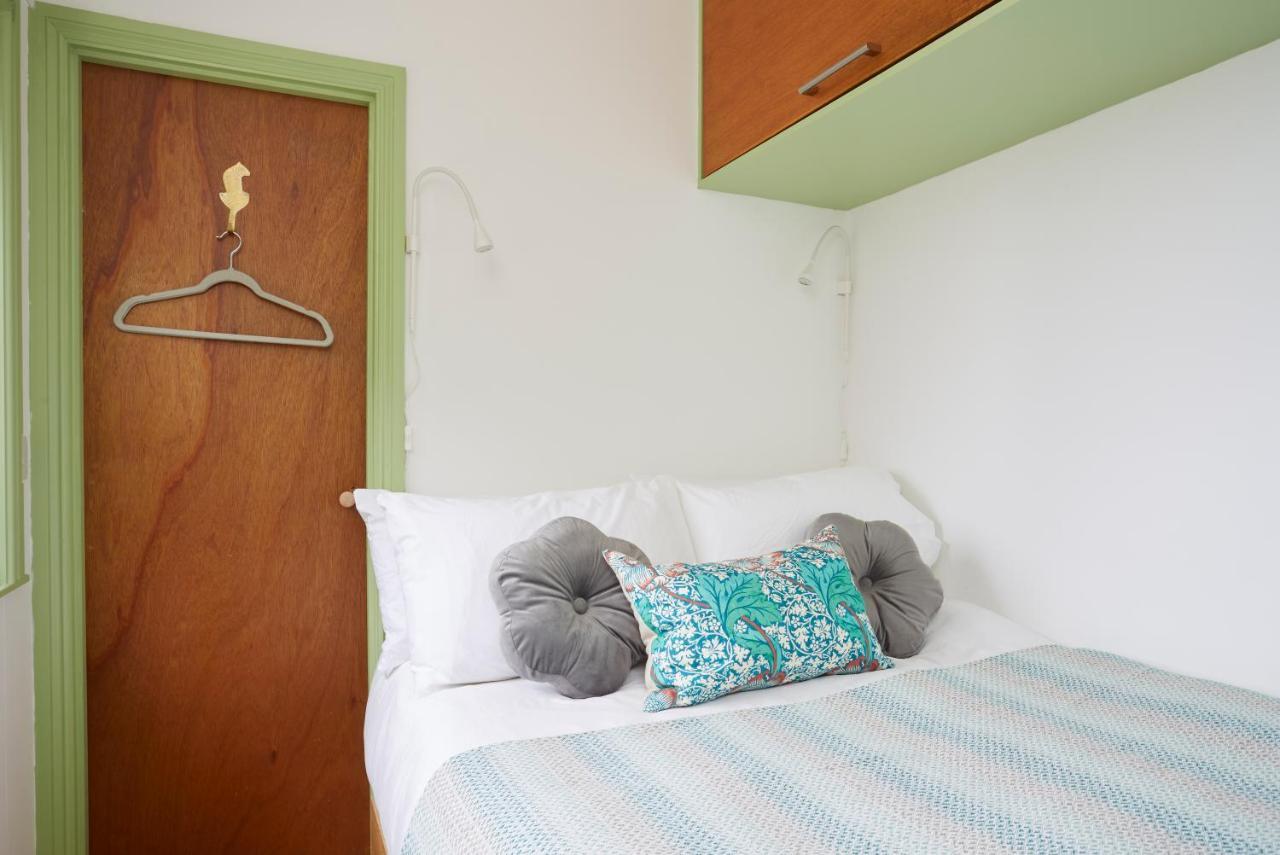 Puckaster Cove Cabin Niton 外观 照片